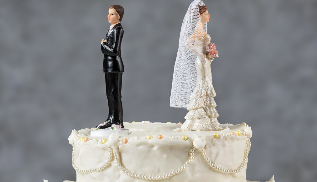 Les futurs mariés sont confrontés à un conflit qui pourrait repousser la cérémonie Les futurs mariés sont confrontés à un conflit qui pourrait repousser la cérémonie / ©iStock / mofles